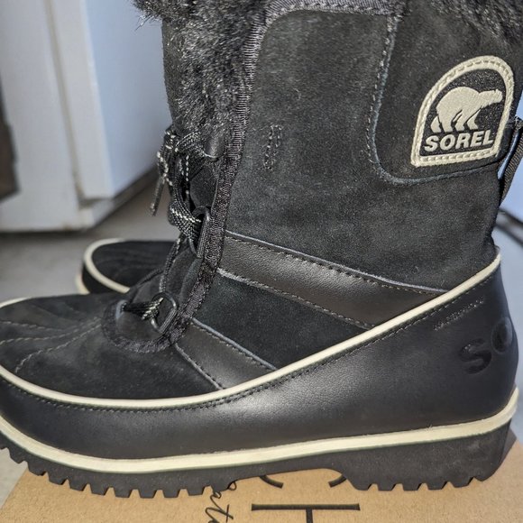 NWOT - Sorel Tivoli II Low Black waterproof snow boots Sz. 8 (fit like 7.5!) - Picture 4 of 14